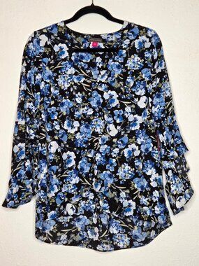 Vince Camuto Floral V-Neck 3/4-Flutter-Sleeve Blouse